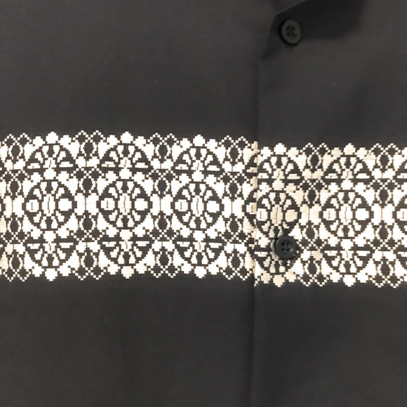 Mens Black Going Out Shirt with Design at Chest - NWOT - Picture 4 of 6